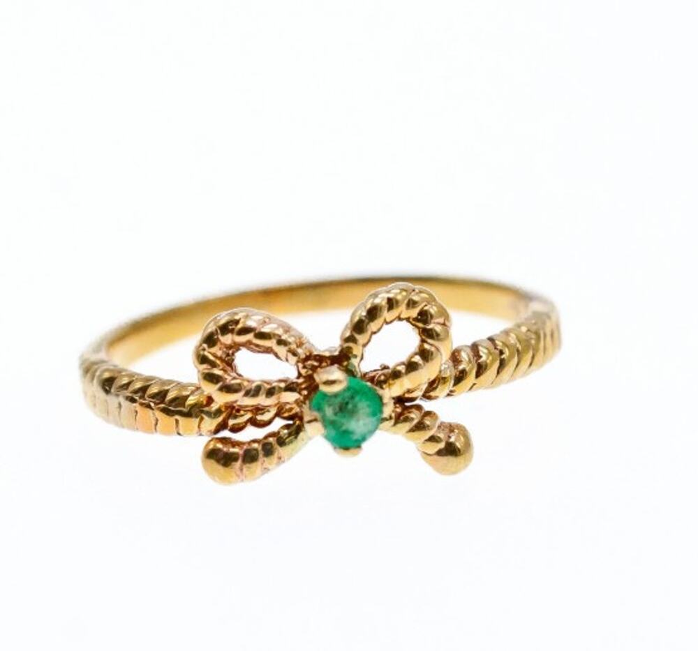 10K Yellow Gold Emerald BOW Ring Size 7.25